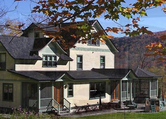 Breezy Hill Inn Fleischmanns Exterior photo